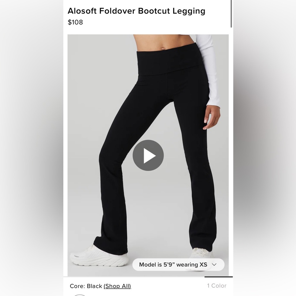 Never been worn Alo yoga pants